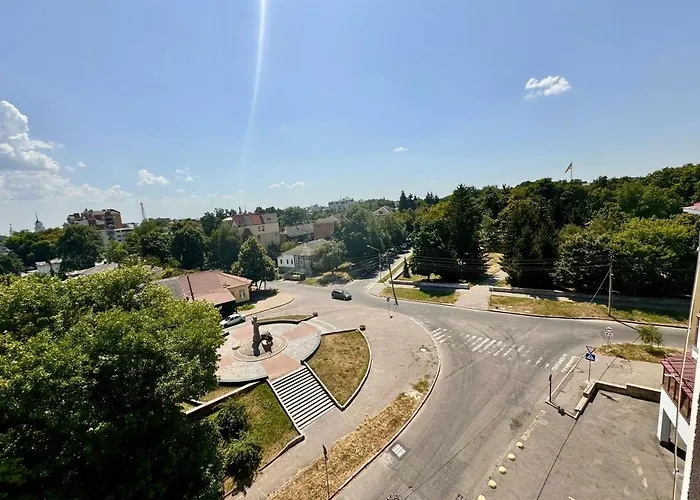 Apartpoltava Сонячний Парк, Історичний Центр Найновіший Будинок Дизайн 2023 Легка Розкіш Тропічний Душ Звітні Документи