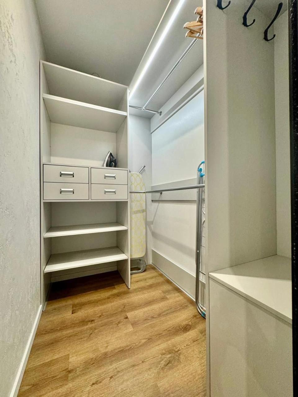 Apartpoltava сонячний парк: дизайнерська розкіш у історичному центрі